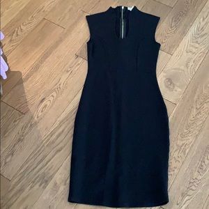 2/$20 Beautiful black fitted dress